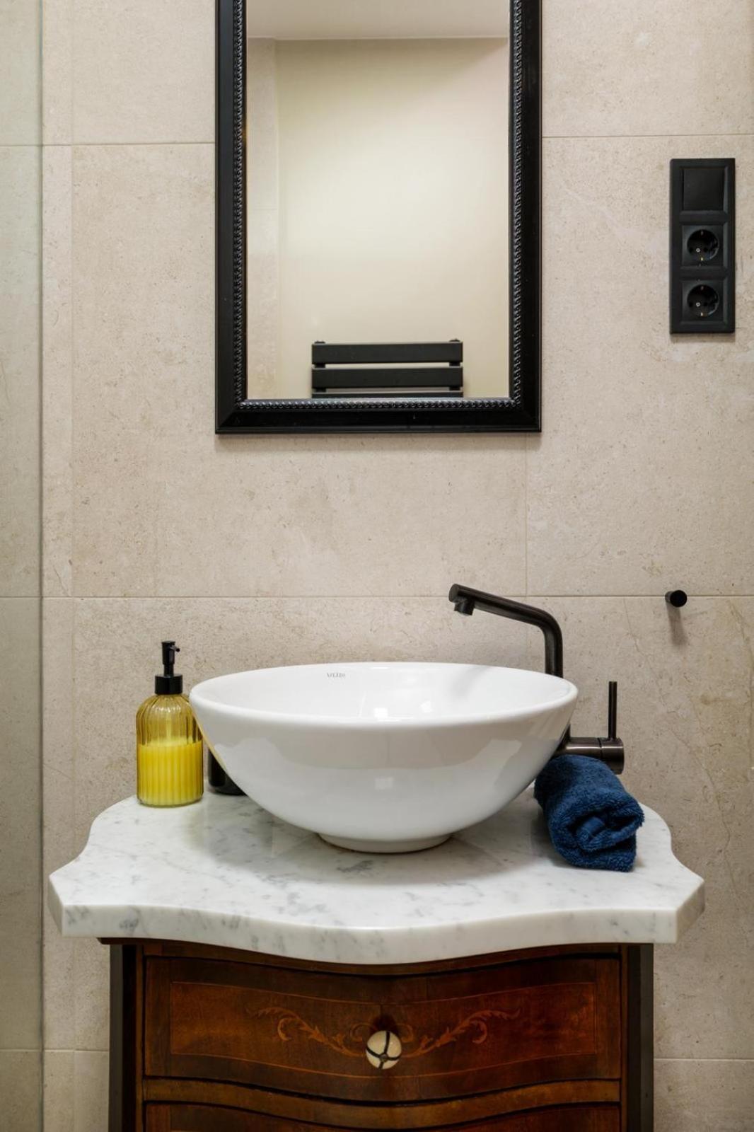 Secret Cave Premium Central Apartment ブダペスト エクステリア 写真